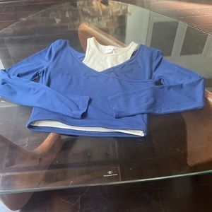 Lune active top .. worn once perfect condition build in tank ..light support